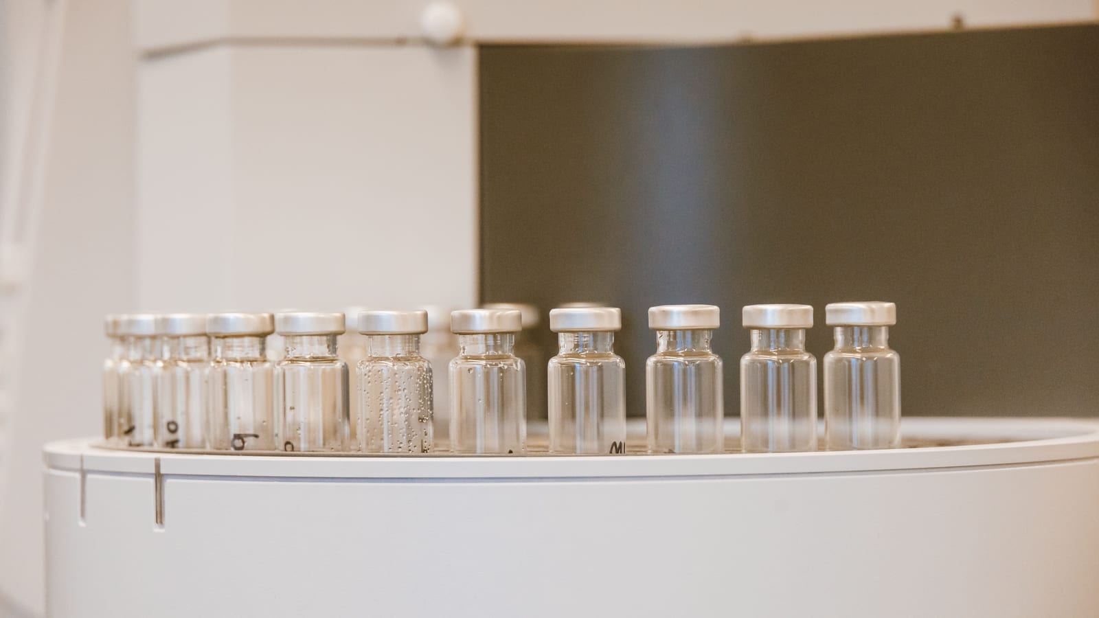 Fine syringe and glass vial on a stainless tray — phentermine for weight loss at OC Weight Loss & Med Spa, Mission Viejo