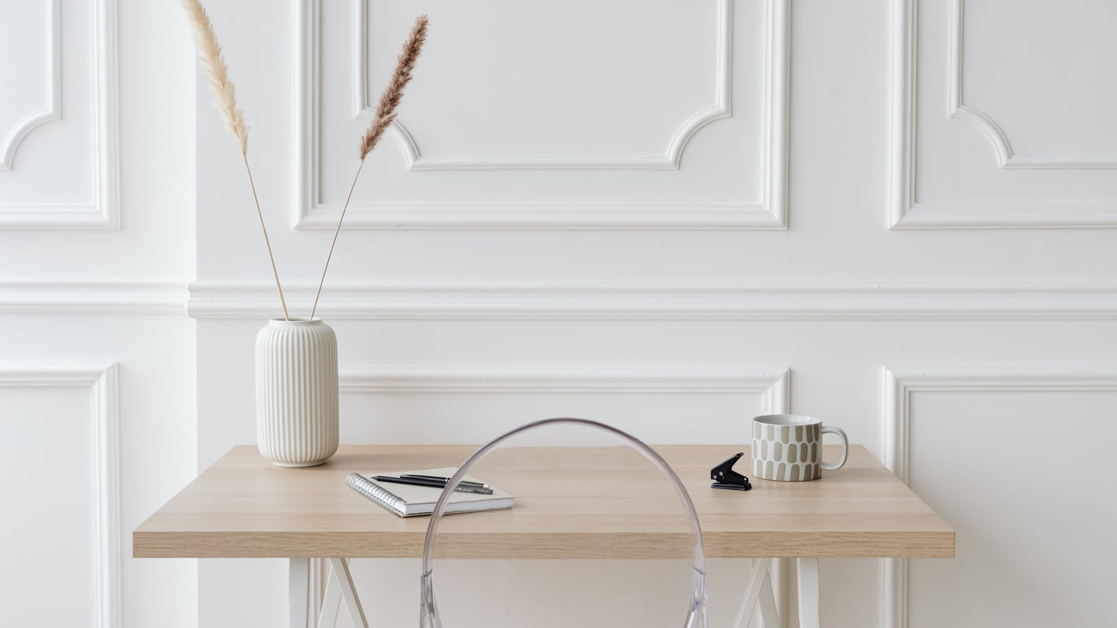 Consultation desk in a bright, uncluttered clinic office — 6 components of a medical weight loss plan at OC Weight Loss &