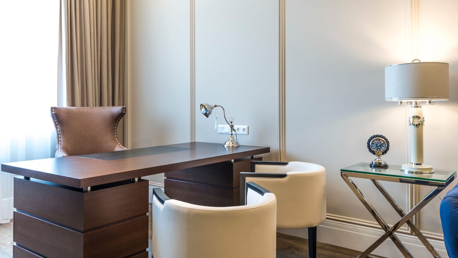 Consultation desk in a bright, uncluttered clinic office — medical weight loss vs medspa at OC Weight Loss & Med Spa