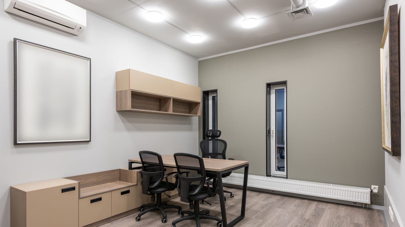 Consultation desk in a bright, uncluttered clinic office — questions to ask a medical weight loss clinic at OC Weight Loss &