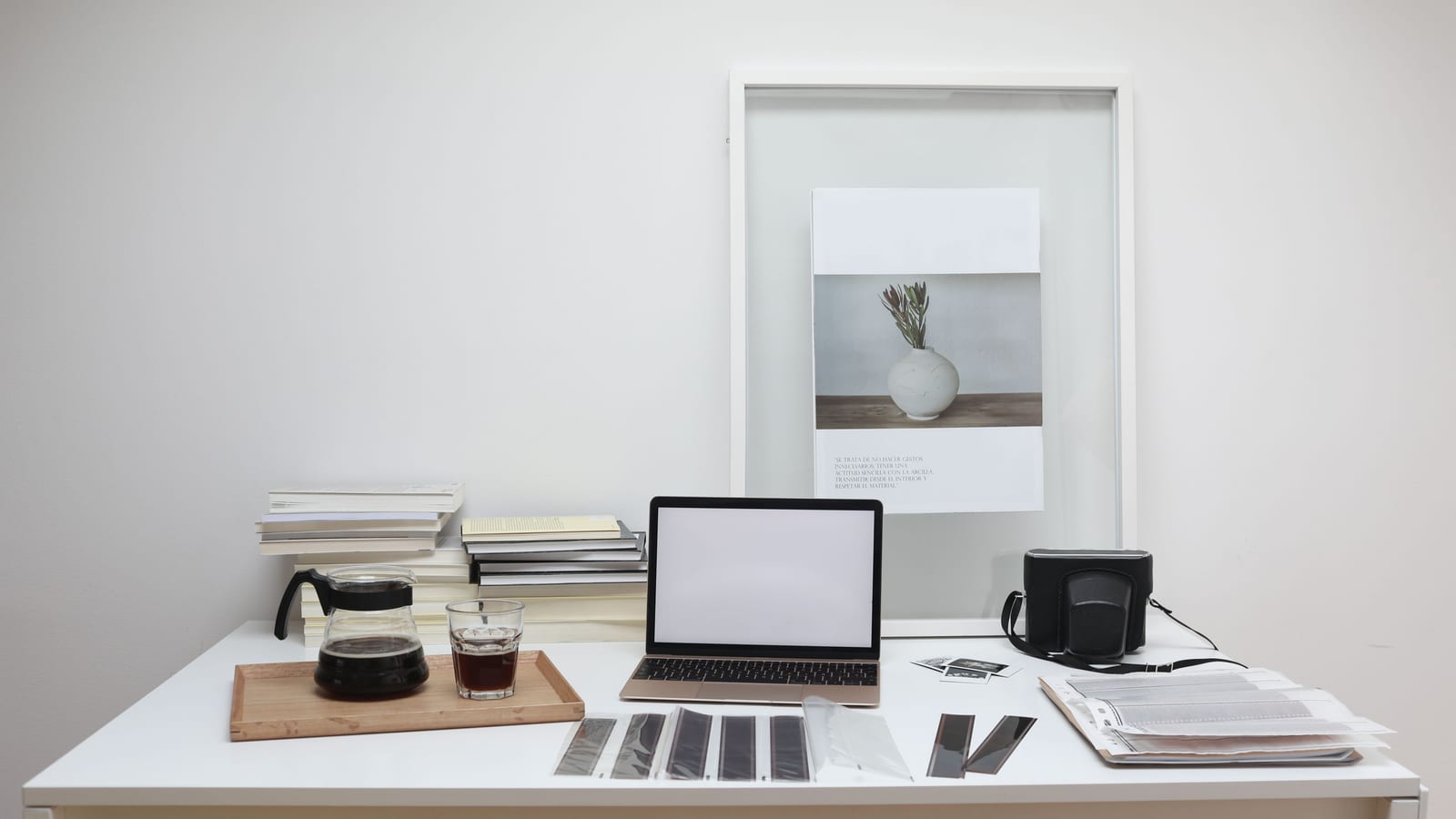Consultation desk in a bright, uncluttered clinic office — medical weight loss after lockdown weight gain at OC Weight Loss
